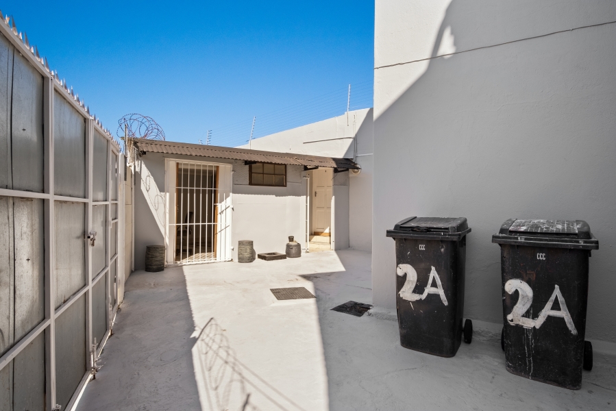 To Let 9 Bedroom Property for Rent in Observatory Western Cape